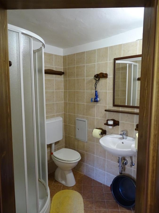 Apartmaji Pr-Gujlu Sela Nad Podmelcem 5220 Tolmin Podmelec Экстерьер фото